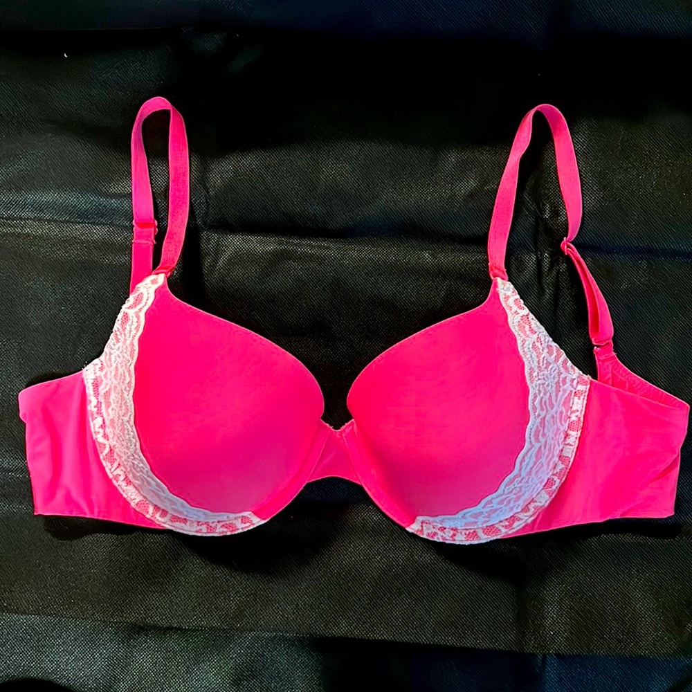 Victoria’s Secret bra